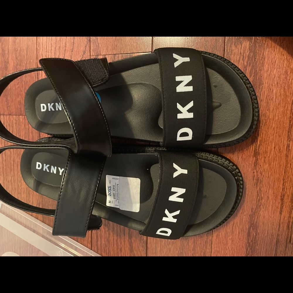 Dkny sandals